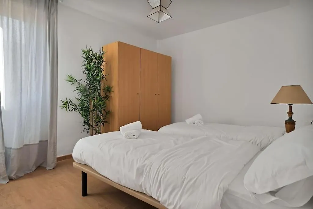 Apartamento En El Centro De San Pedro Alcantara - La Libertad 3 5 4 Marbellac Appartement